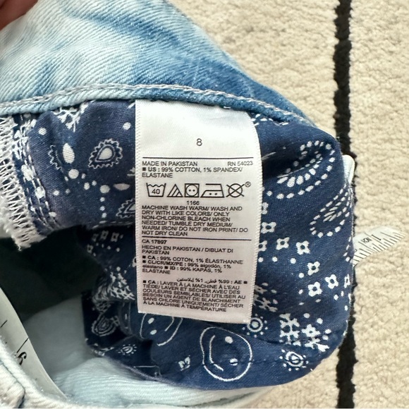 Old Navy Light Wash OG High Rise Shorts Exposed Pockets - Picture 10 of 10